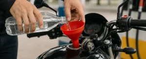 آیا ریختن الکل(اتانول/متانول) در باک باعث افزایش اکتان بنزین می‌شود؟